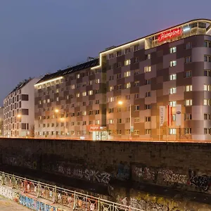Hampton By Hilton West 3* Βιέννη