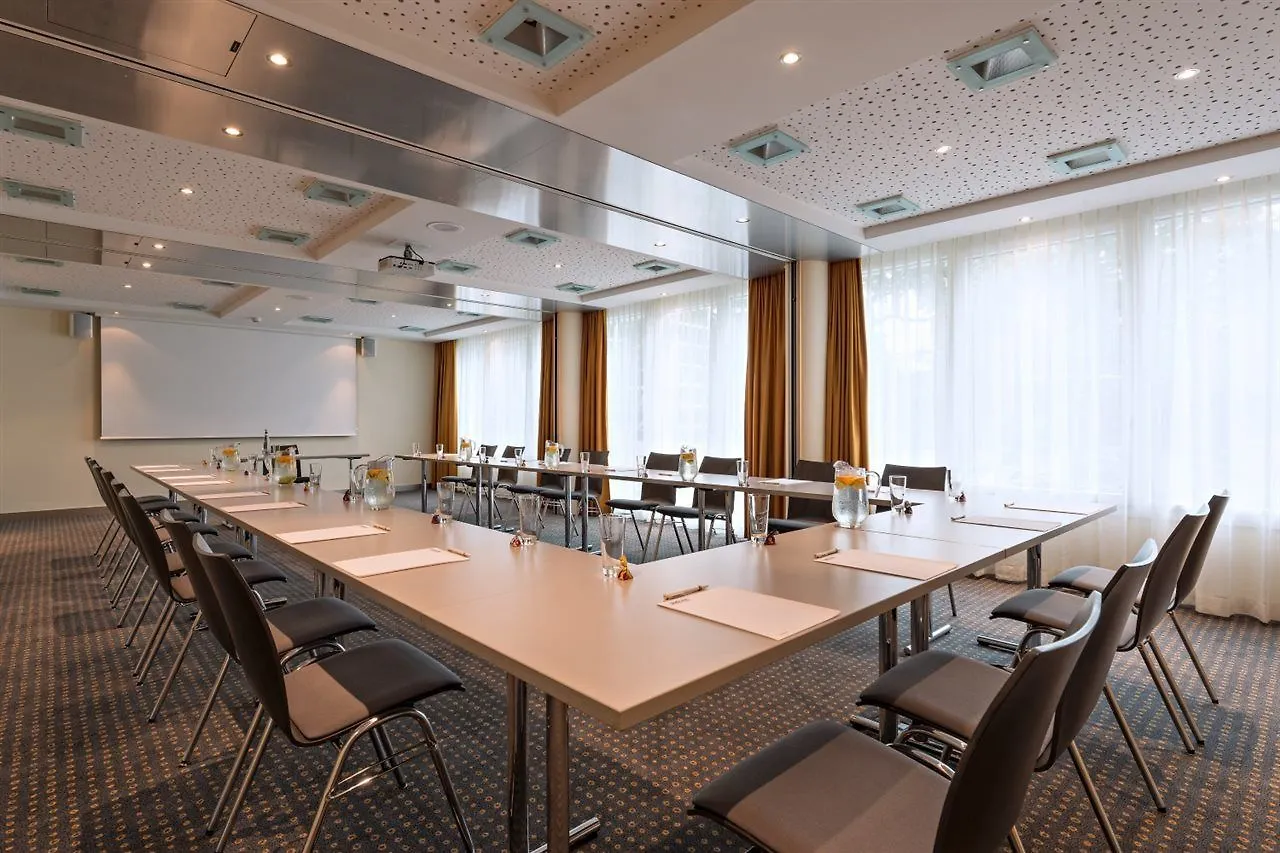Radisson Hotel Zurich Airport Rümlang 4*,  Ελβετία