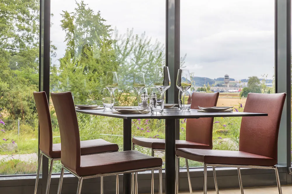 Radisson Hotel Zurich Airport Rümlang 4*,  Ελβετία